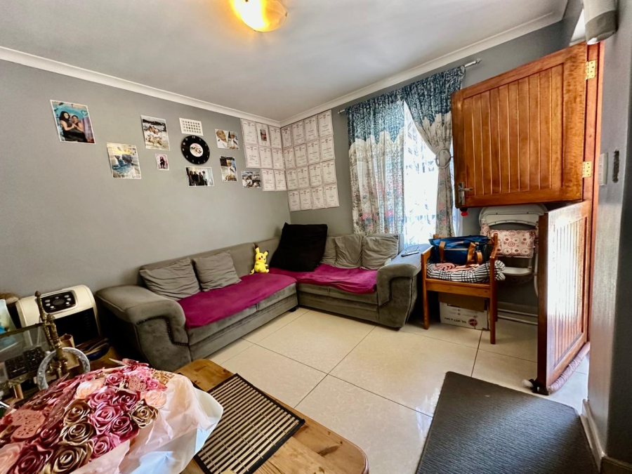 2 Bedroom Property for Sale in Bardale Village Western Cape